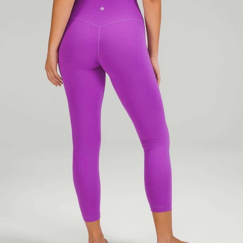 lululemon athletica Vivid Violet Leggings